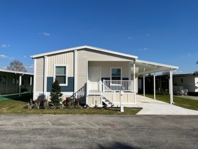 Lake Home For Sale in Casselberry, Florida