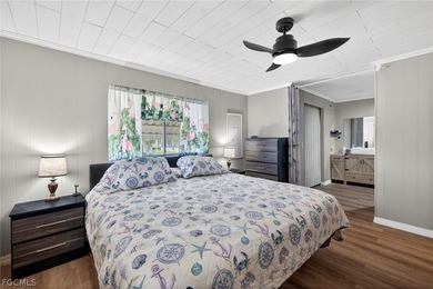 Welcome home to Lazy Days Village! This beautifully appointed - photo 12