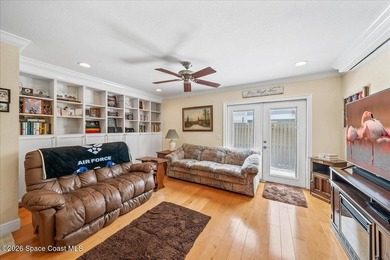 Beautiful 2 Bedroom, 2 and half Bathrooms Townhome with a one - photo 12