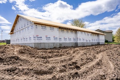 Brand New Construction Coming to Mauston! Don't miss your chance - photo 20