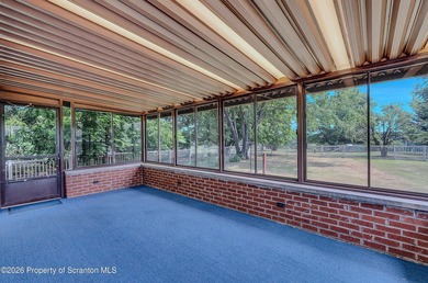 Enjoy comfortable living in this 3-bedroom, 1-bath bi-level home - photo 25