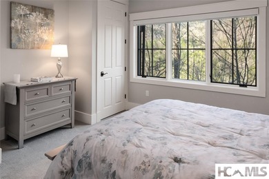 Picture perfect best describes this beautifully appointed, fully - photo 27