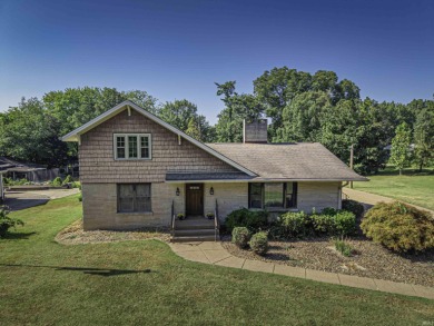 Lake Home For Sale in Evansville, Indiana