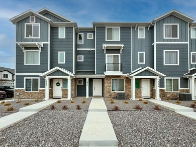 Utah Lake Townhome/Townhouse For Sale in Eagle Mountain Utah