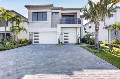 Brand new, never lived in residence in the Lotus Edge community! - photo 2
