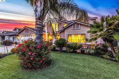 A rare opportunity in Parkmont awaits! A Mediterranean Oasis - photo 6