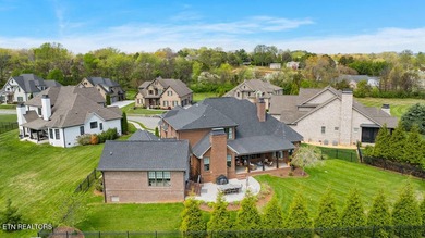 MULTI-GENERATIONAL LIVING AT ITS FINEST! Looking for custom home - photo 7