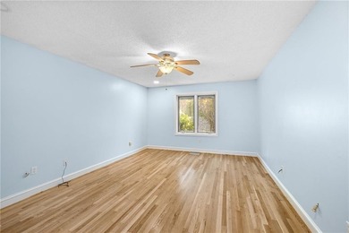 Welcome home to Shadow Farm, one of the area's most desirable - photo 15