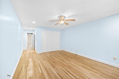 Welcome home to Shadow Farm, one of the area's most desirable - photo 16