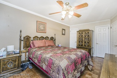 Beautiful extra-large single-family semi that offers the space - photo 17