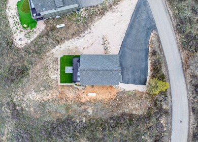 TURN KEY NIGHTLY RENTAL in beautiful Bear Lake! Looking to buy - photo 10