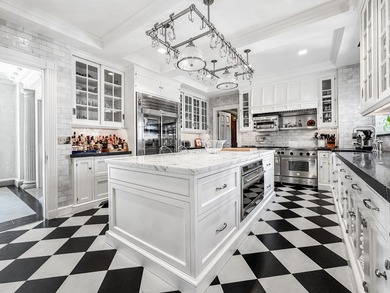 One of Chicago's finest cooperative residences, this - photo 15