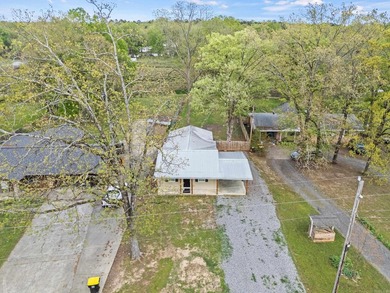 Completely rebuilt and beautifully updated, this Lake Conway - photo 33