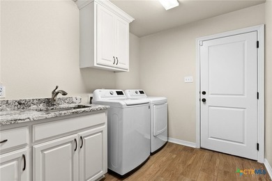 Welcome to Circle C Ranch Estates! This stunning *Carothers - photo 33