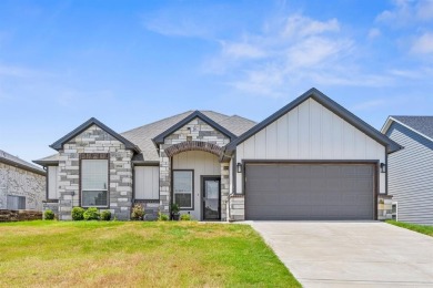 Lake Home For Sale in Granbury, Texas