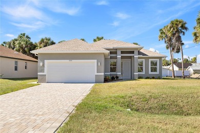 Northport Waterway Lakes and Canals Home Sale Pending in North Port Florida