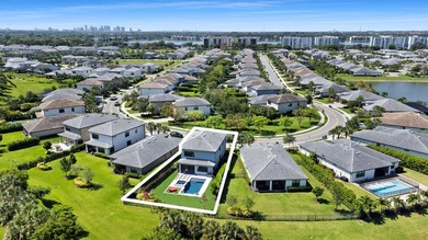 Discover this stunning 3BR/2.5BA pool home in the sought-after - photo 13