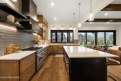 Welcome to 11 Alpenrose Ln, nestled among the green fairways of - photo 14