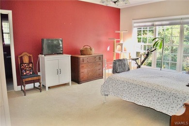 Immaculate custom-built, single level, handicap accessible home - photo 24