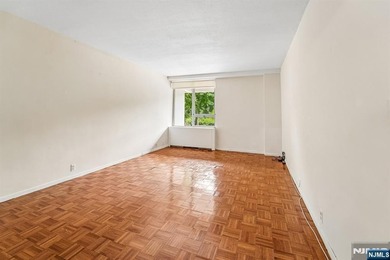 CONTACT DEBRA JACOBS & HALLEY NATKIN COLDWELL BANKER FORT LEE - photo 31