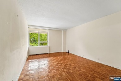 CONTACT DEBRA JACOBS & HALLEY NATKIN COLDWELL BANKER FORT LEE - photo 33