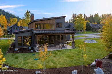 Welcome to 11 Alpenrose Ln, nestled among the green fairways of - photo 34