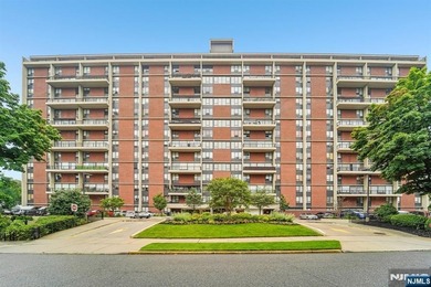 CONTACT DEBRA JACOBS & HALLEY NATKIN COLDWELL BANKER FORT LEE - photo 38