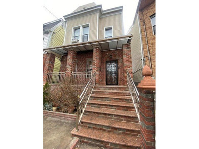 Beautiful detach two family house with finished basement with - photo 3
