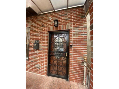 Beautiful detach two family house with finished basement with - photo 4