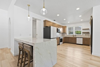 Completely renovated and move-in ready in desirable Pilots Cove - photo 5