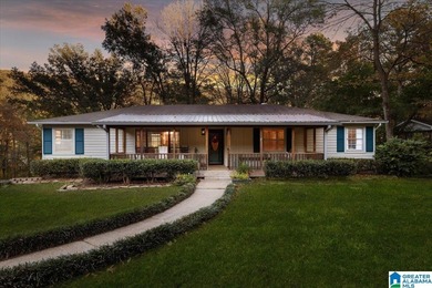 Emerald Lake Home For Sale in Pinson Alabama