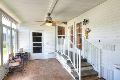 RARE OPPORTUNITY! TRUE LAKEFRONT with DOCK.  Ideal Central - photo 6