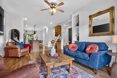 Fabulous 3400 sq ft home in Clayton Heights! Kitchen boasts - photo 12
