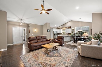 Exceptionally updated and impeccably cared for - welcome to 52 - photo 16
