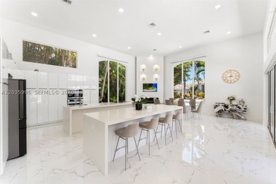 Rarely Available in Grand Oaks - the Premier Estate Enclave of - photo 7