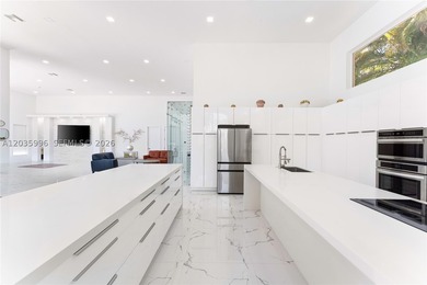 Rarely Available in Grand Oaks - the Premier Estate Enclave of - photo 10