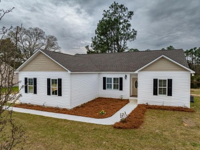 Lake Home For Sale in Fitzgerald, Georgia