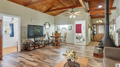Located on main channel of Kentucky Lake, this spacious home - photo 3