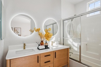 Gorgeous Remodeled Townhome - The Large Model at Parc Metro - - photo 22