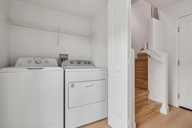 Gorgeous Remodeled Townhome - The Large Model at Parc Metro - - photo 28