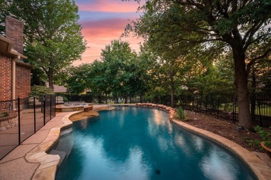 Welcome to this stunning 5-bedroom, 5.5 bathroom home nestled in - photo 33