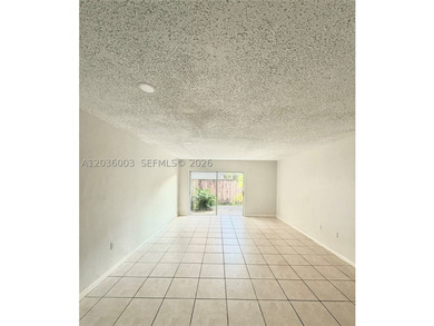 Rarely available !st. floor corner unit with a large patio in - photo 5