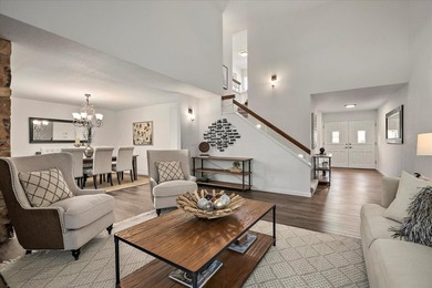 This beautiful townhome in The Villas of Almaden, is in one of - photo 6