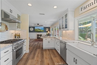 Beautifully remodeled 3 bedroom, 2.5 bath view home in Pacific - photo 5