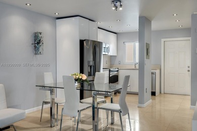 South of Fifth Oceanfront Gem - a rare one-bedroom residence in - photo 8