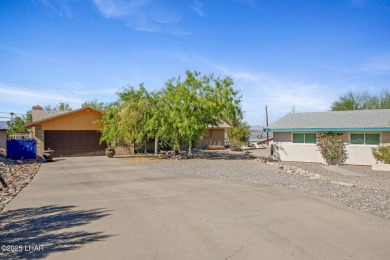 Lake Home Sale Pending in Lake Havasu City, Arizona