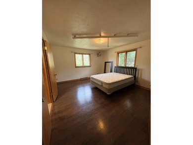 This well-maintained Mid-Century Modern home is ready for its - photo 12