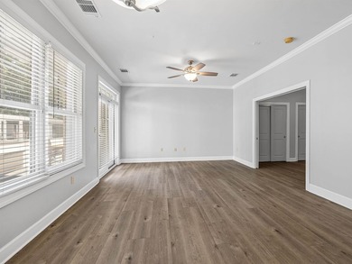 Enjoy the ease of downtown living in this charming 1-bedroom - photo 5