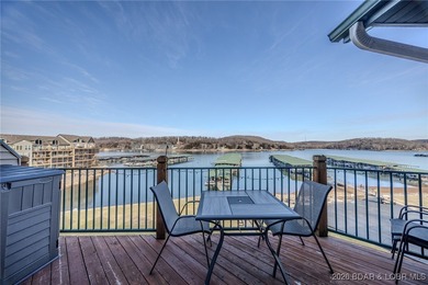 Top floor 2-bedroom loft unit spanning over 1400sqft and even