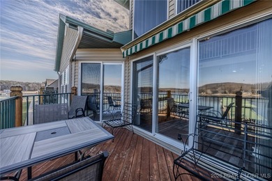 Top floor 2-bedroom loft unit spanning over 1400sqft and even